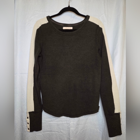 Free People Tops - Free People We The Free Tasha Thermal Long Sleeve in Gray/White - Size L